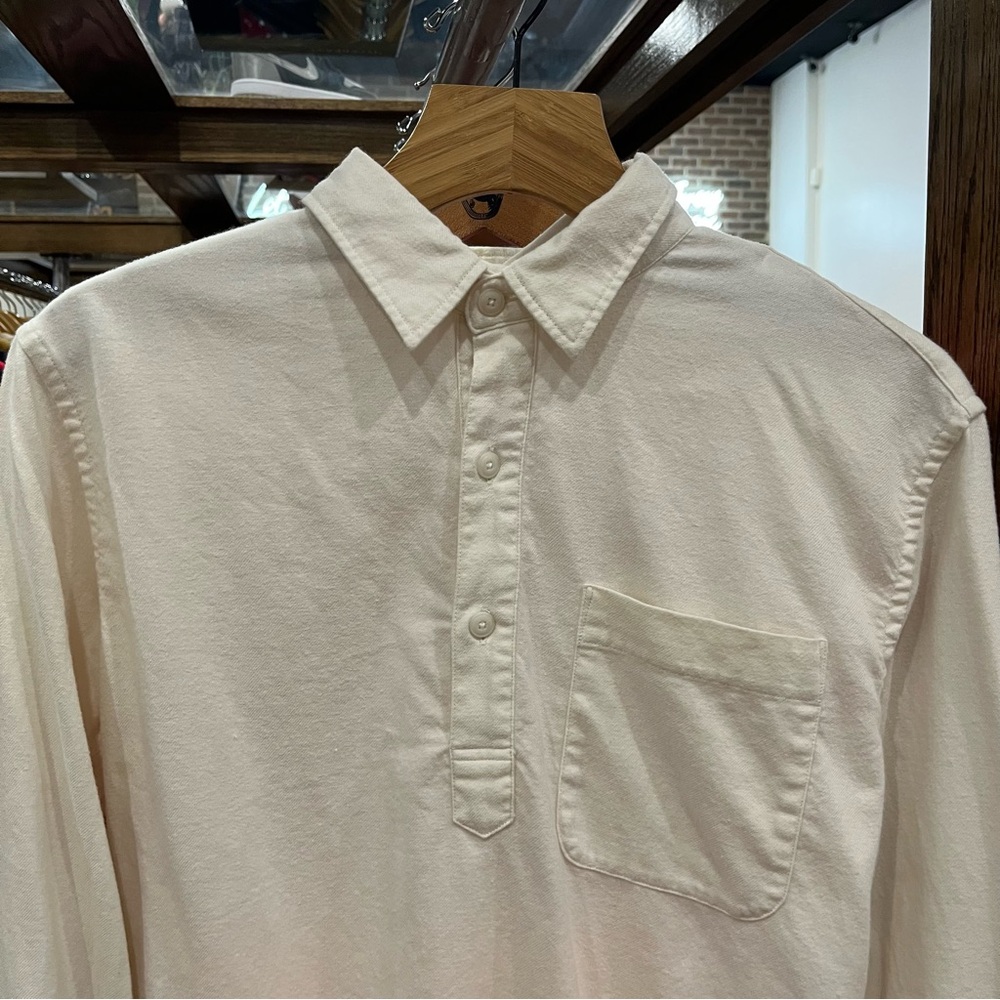 Uniqlo Flannel Pullover Long Sleeve Shirt